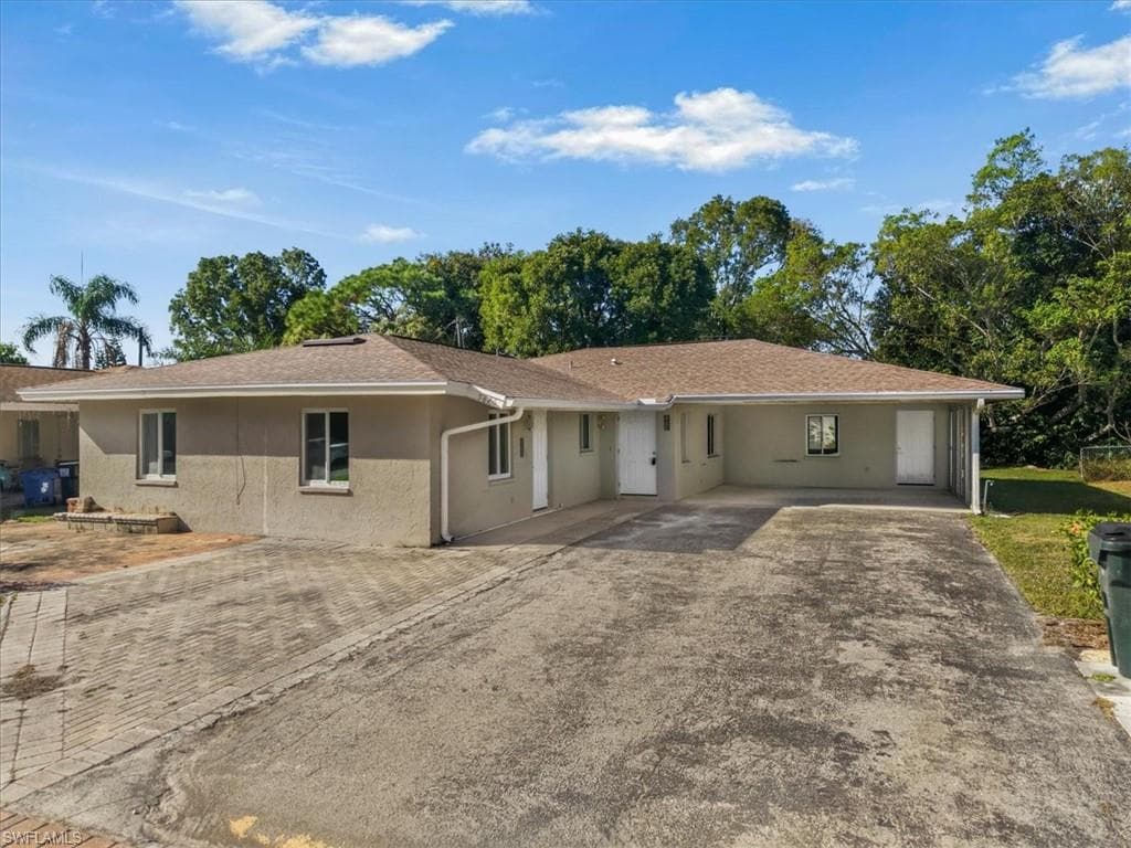 5824-5826 Algiers ST, FORT MYERS FL 33919-1