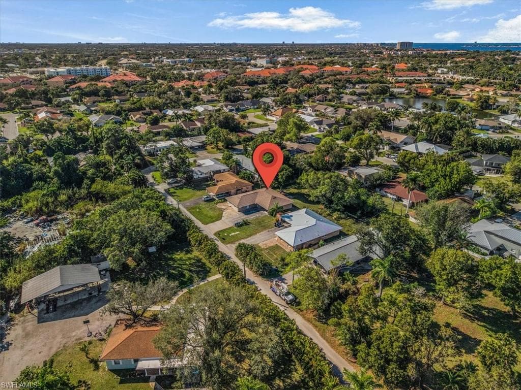 5824-5826 Algiers ST, FORT MYERS FL 33919-21
