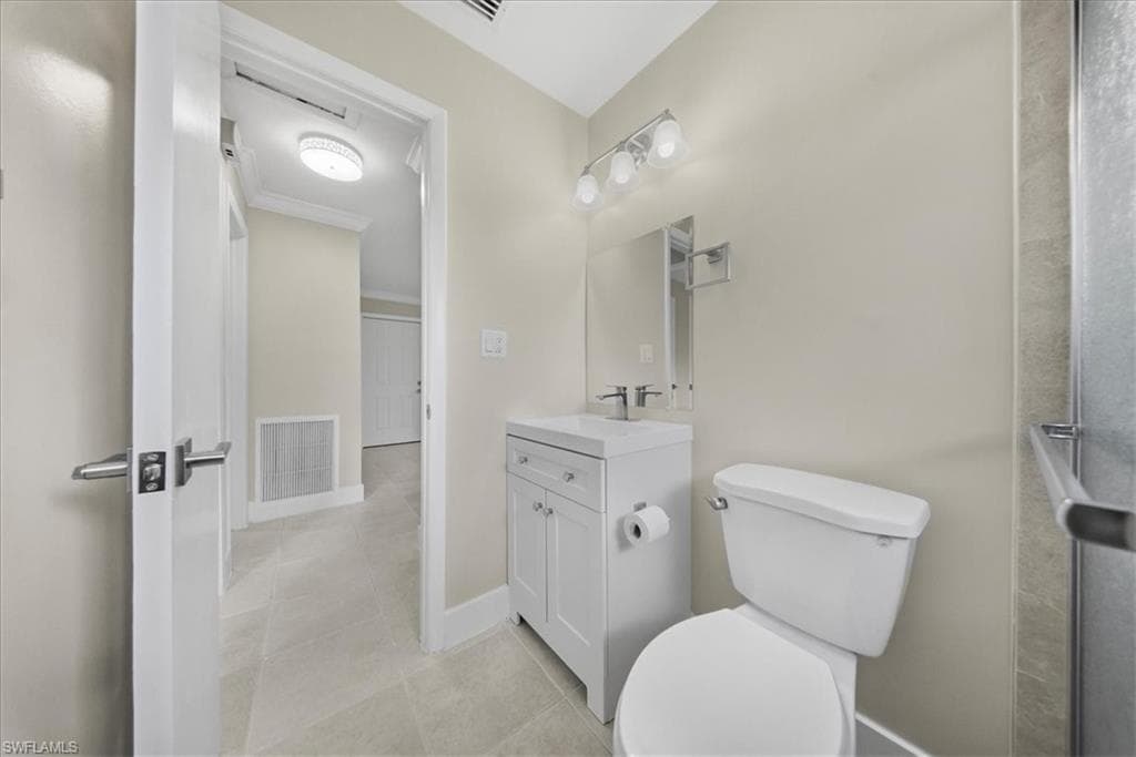 5824-5826 Algiers ST, FORT MYERS FL 33919-35