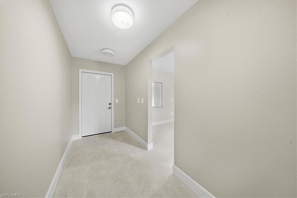 5824-5826 Algiers ST, FORT MYERS FL 33919-4