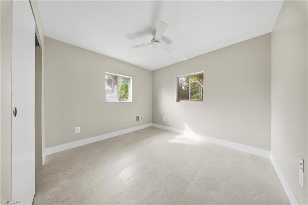 5824-5826 Algiers ST, FORT MYERS FL 33919-13