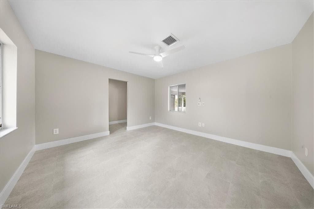 5824-5826 Algiers ST, FORT MYERS FL 33919-10