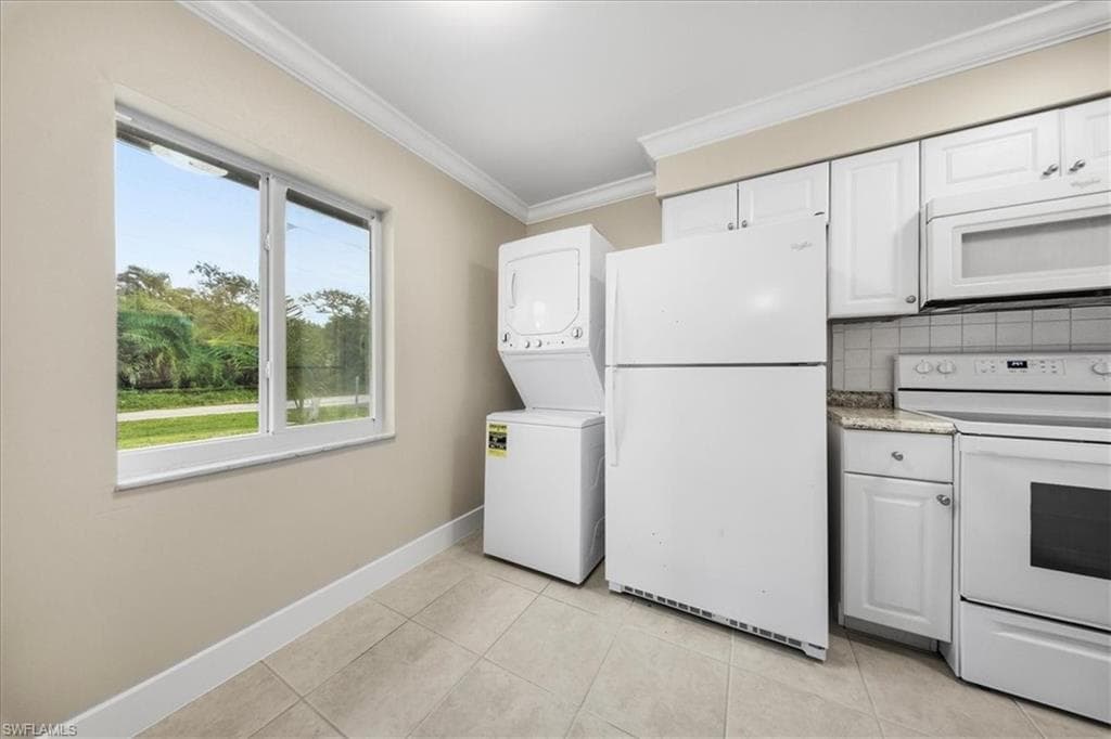 5824-5826 Algiers ST, FORT MYERS FL 33919-38