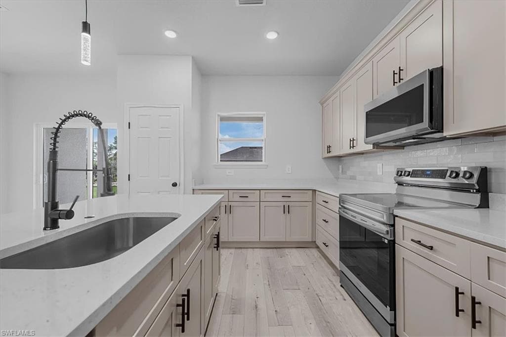 4659 San Ignacio DR, SEBRING FL 33872-6