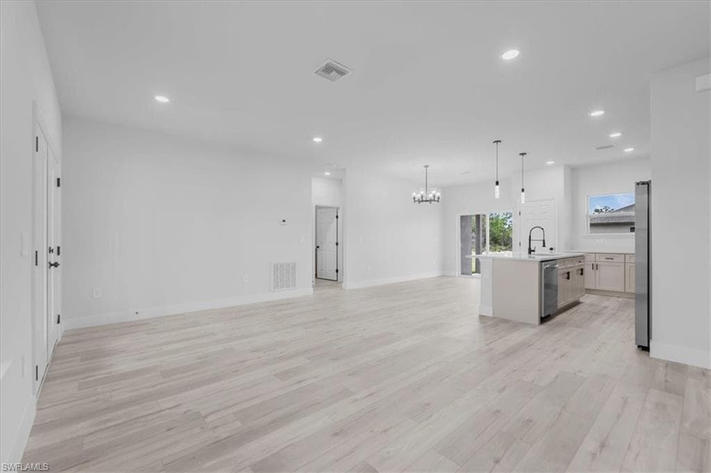 4659 San Ignacio DR, SEBRING FL 33872-3