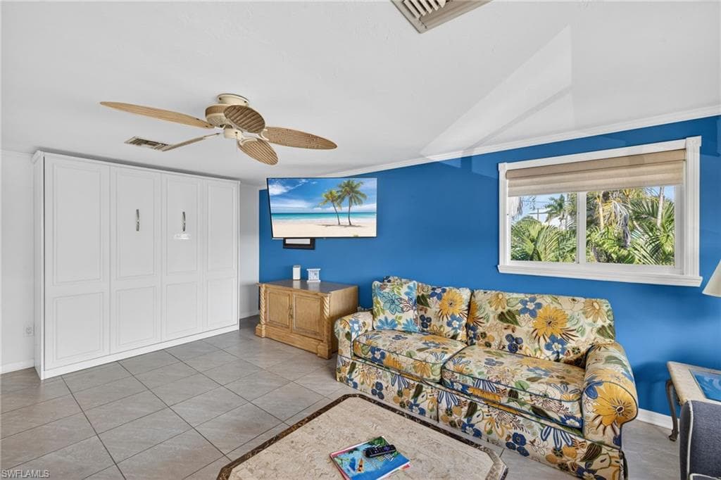 201 Miramar ST, FORT MYERS BEACH FL 33931-5