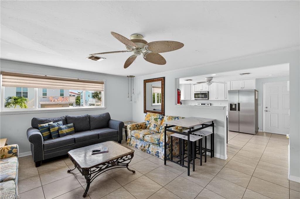 201 Miramar ST, FORT MYERS BEACH FL 33931-4