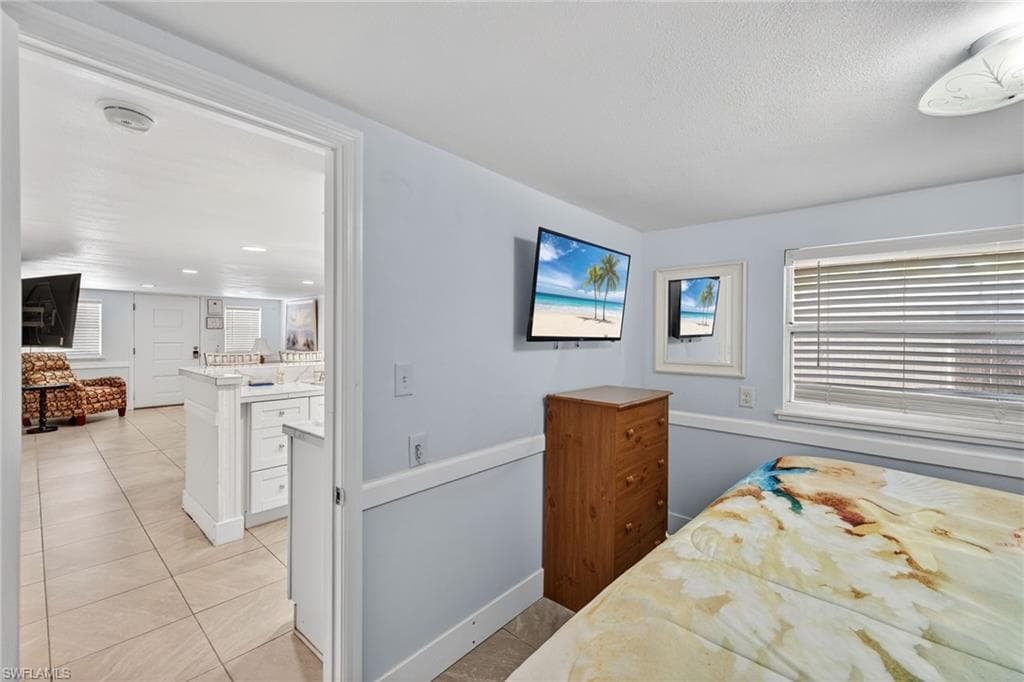 201 Miramar ST, FORT MYERS BEACH FL 33931-19