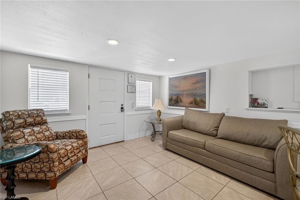 201 Miramar ST, FORT MYERS BEACH FL 33931-24