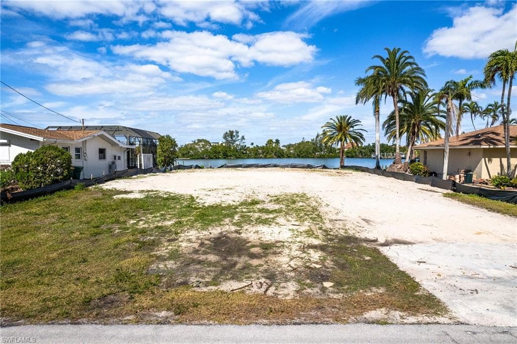 251 6th ST, BONITA SPRINGS FL 34134-15