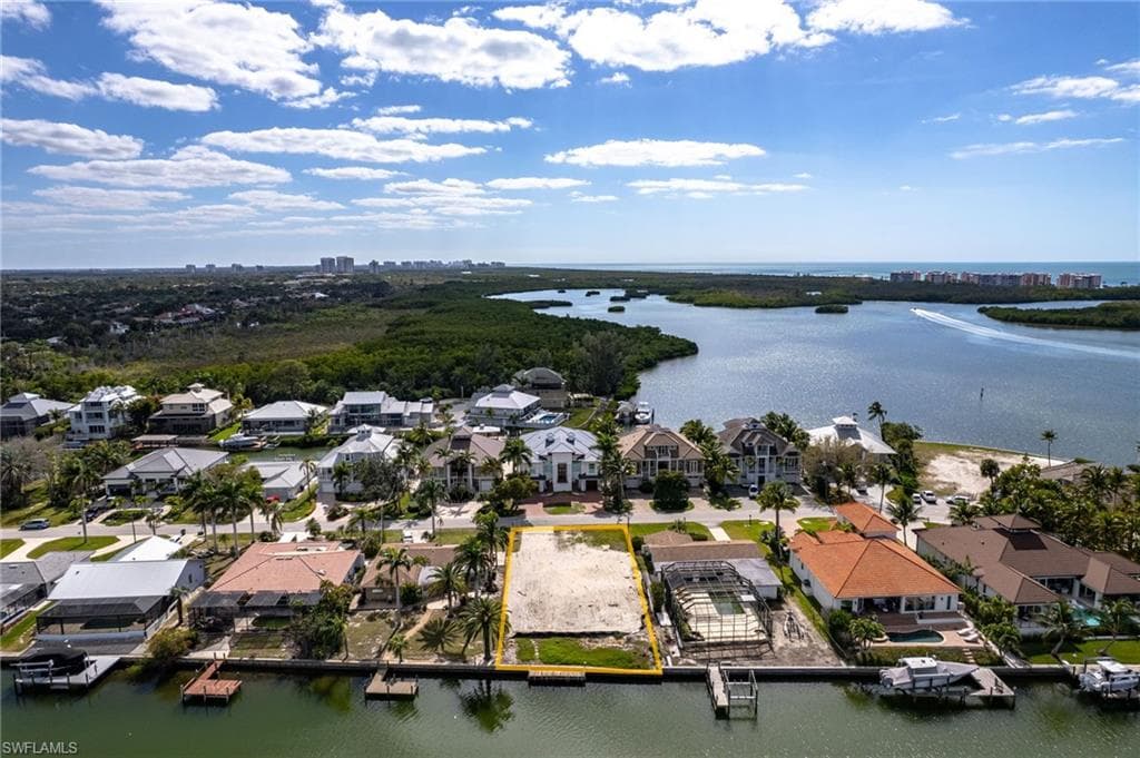 251 6th ST, BONITA SPRINGS FL 34134-6