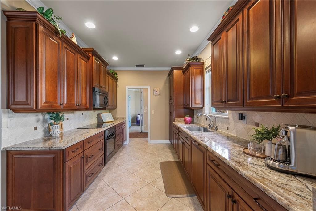 8583 Fairway Bend DR, ESTERO FL 33967-15