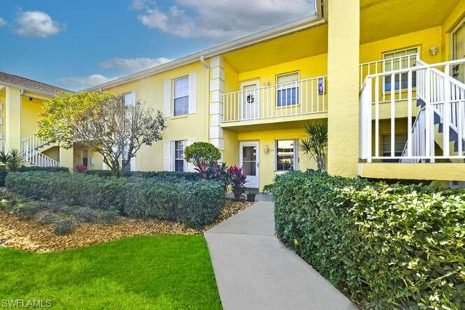 2596 Kings Lake BLVD # 103, NAPLES FL 34112-1