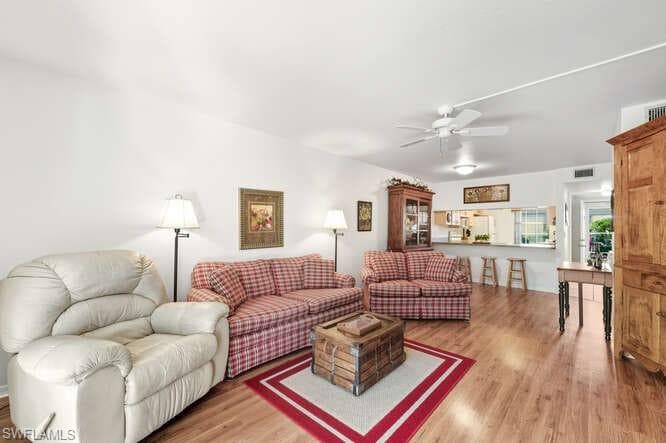 2596 Kings Lake BLVD # 103, NAPLES FL 34112-14