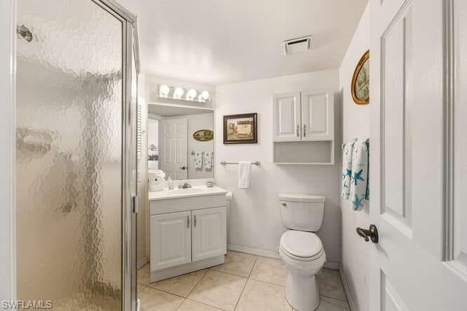 2596 Kings Lake BLVD # 103, NAPLES FL 34112-20