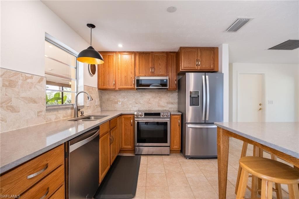 1614 S Mayfair RD, FORT MYERS FL 33919-12