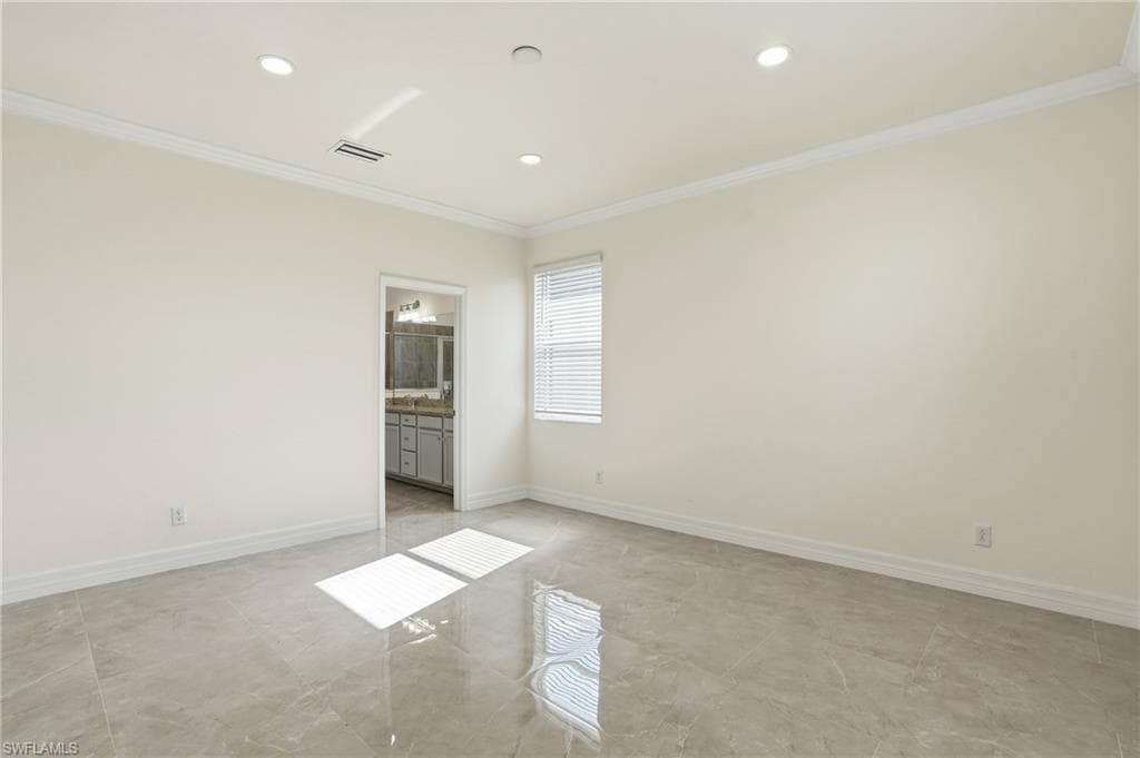 2251 Dancy ST, NAPLES FL 34120-8