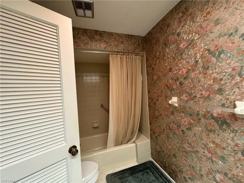 7371 Golf Villa DR, FORT MYERS FL 33967-7