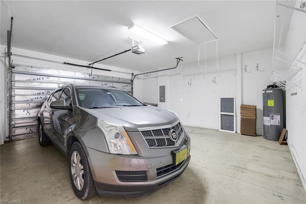 3815 Recreation LN, NAPLES FL 34116-22