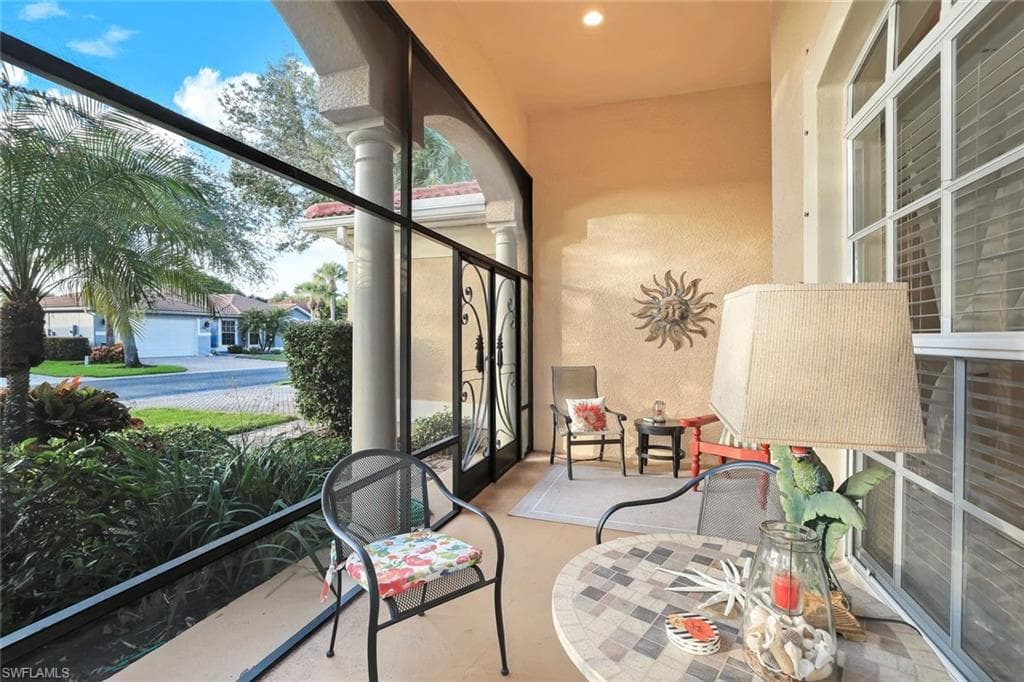 3815 Recreation LN, NAPLES FL 34116-23