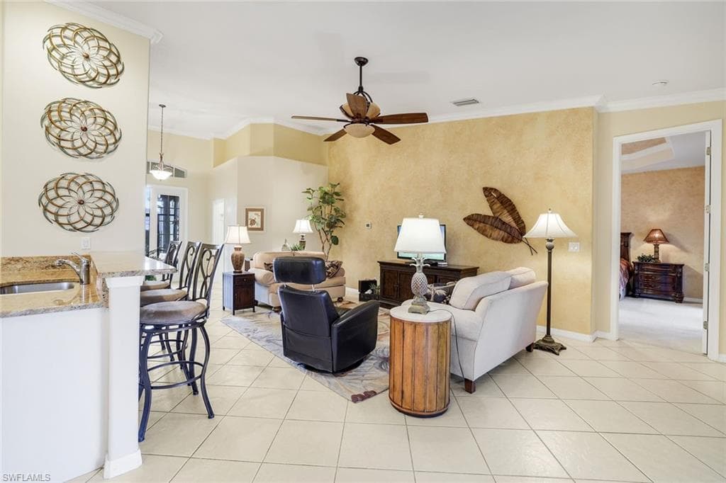 3815 Recreation LN, NAPLES FL 34116-7