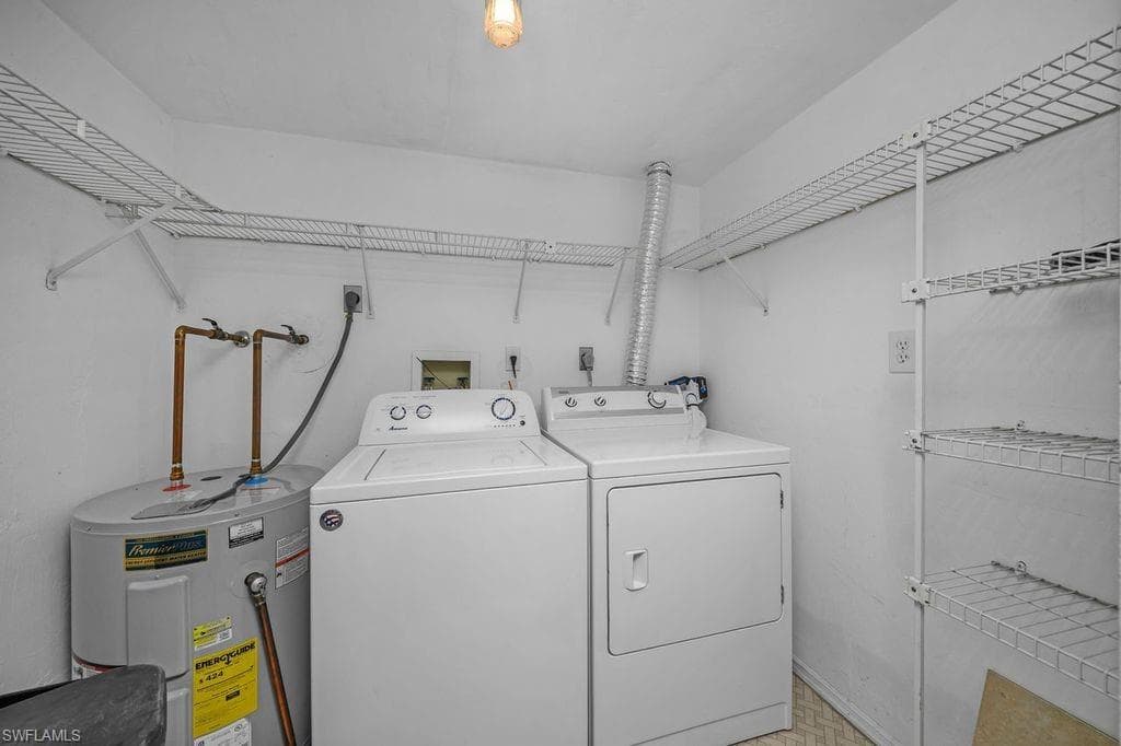 2360 Naples Trace CIR # 2, NAPLES FL 34109-22