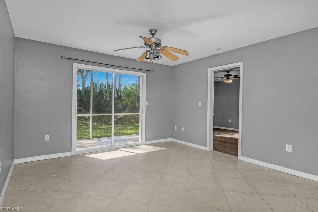 2360 Naples Trace CIR # 2, NAPLES FL 34109-12