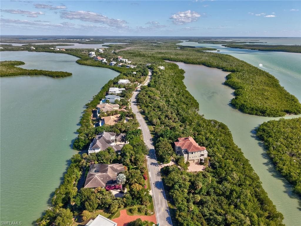 1272 Blue Hill Creek DR, MARCO ISLAND FL 34145-8