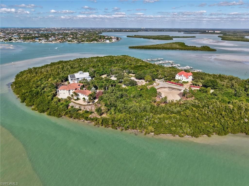 1272 Blue Hill Creek DR, MARCO ISLAND FL 34145-3