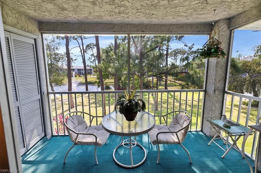 7086 Nantucket CIR # 6, NORTH FORT MYERS FL 33917-1