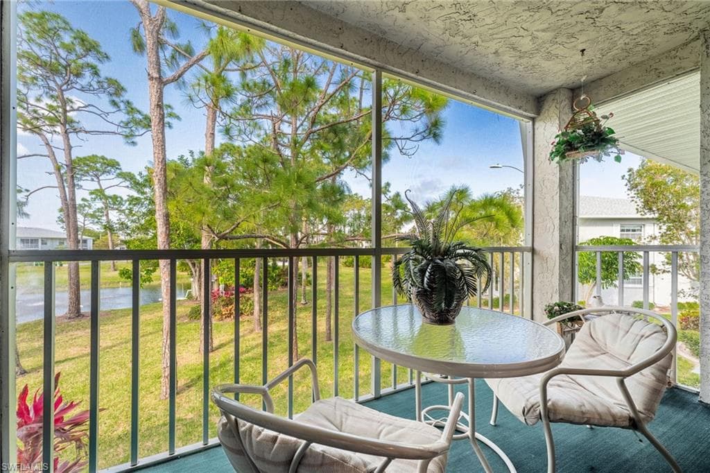 7086 Nantucket CIR # 6, NORTH FORT MYERS FL 33917-7