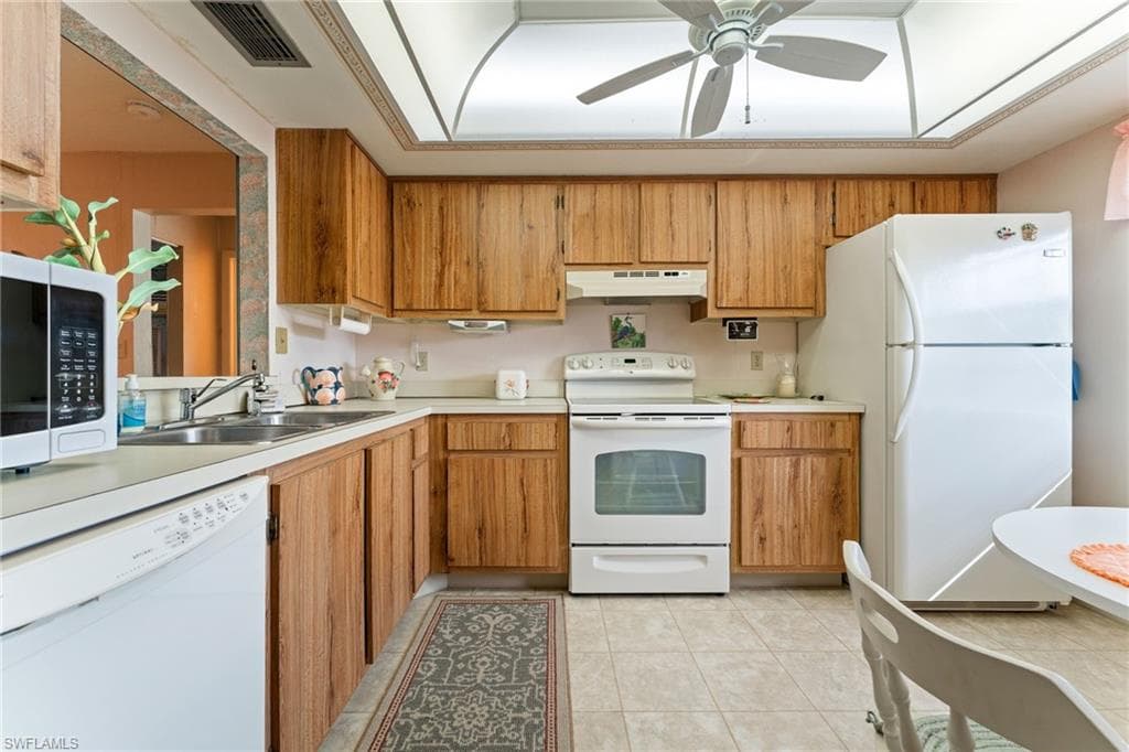 7086 Nantucket CIR # 6, NORTH FORT MYERS FL 33917-20