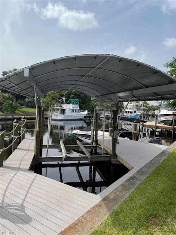 3730 SE 18th PL, CAPE CORAL FL 33904-8