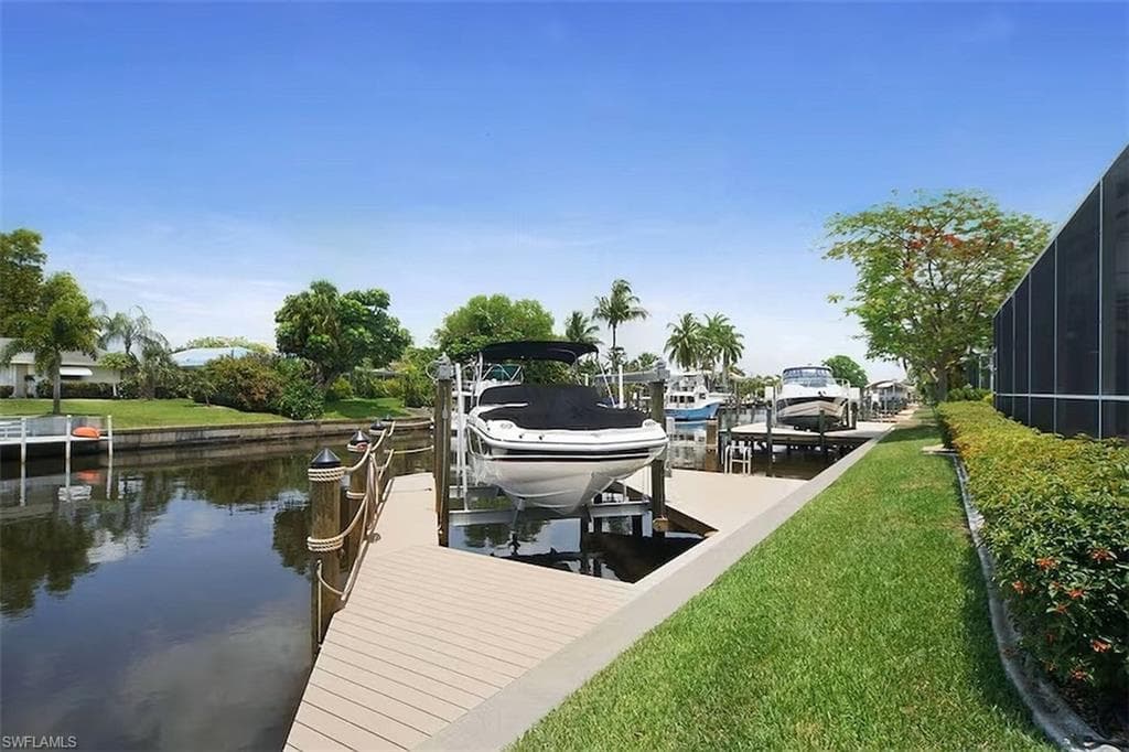 3730 SE 18th PL, CAPE CORAL FL 33904-7