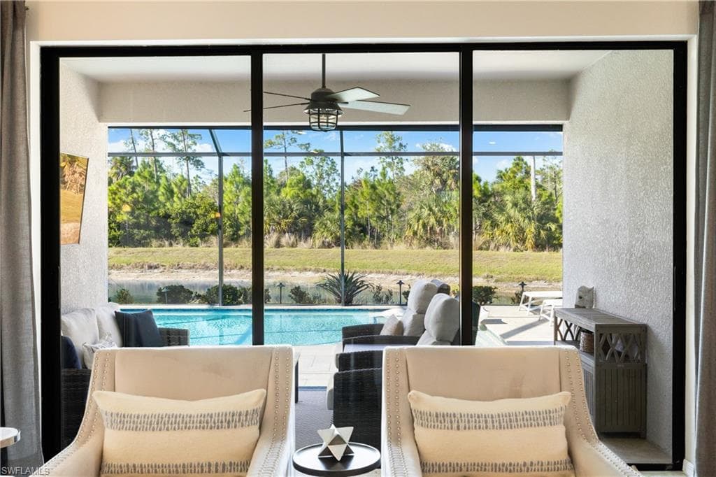 4698 Abaca CIR, NAPLES FL 34119-6