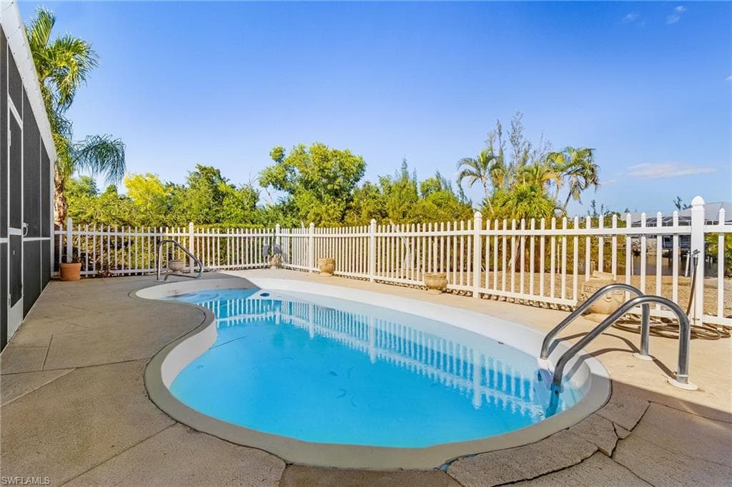 11535 Flint LN, BOKEELIA FL 33922-4