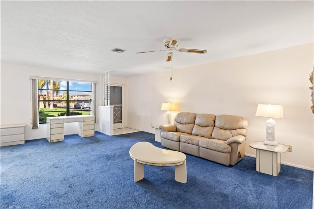 3906 SE 11th PL # 601, CAPE CORAL FL 33904-11