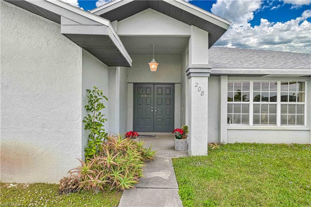 208 Danby RD, LEHIGH ACRES FL 33936-4