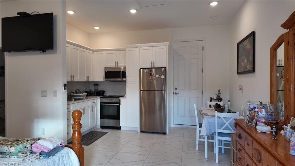 1103 W 13th ST, LEHIGH ACRES FL 33972-43