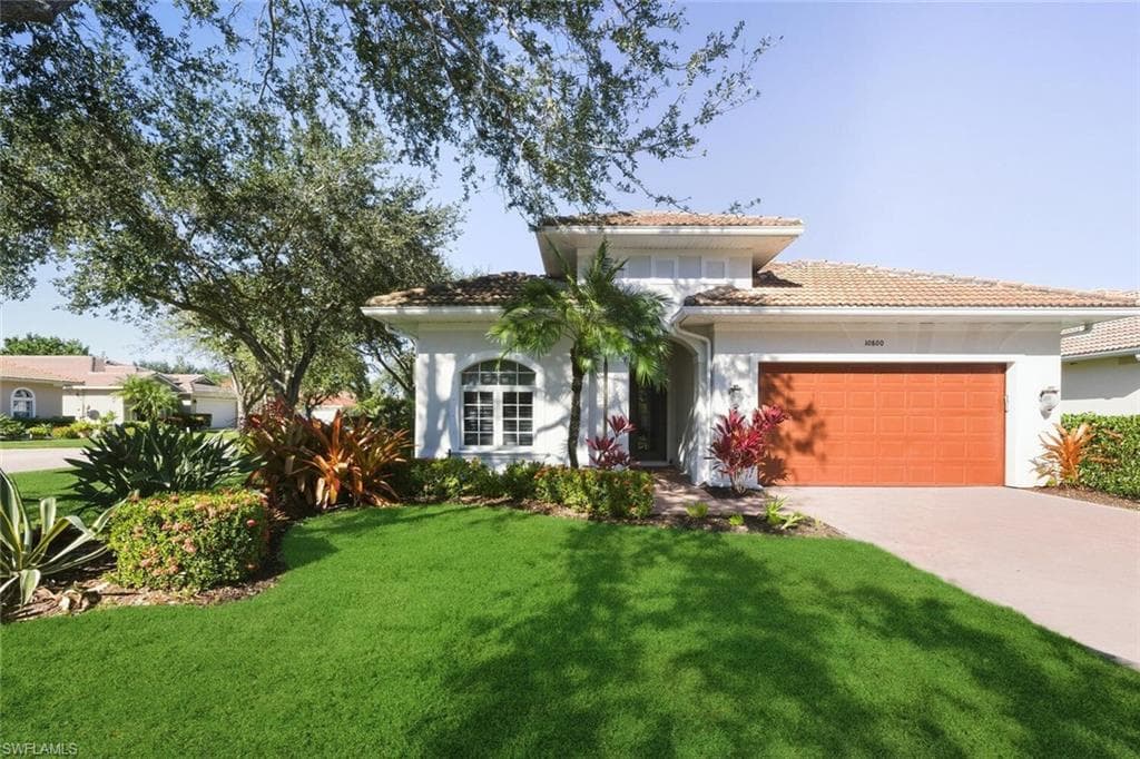 10800 Fieldfair DR, NAPLES FL 34119-2