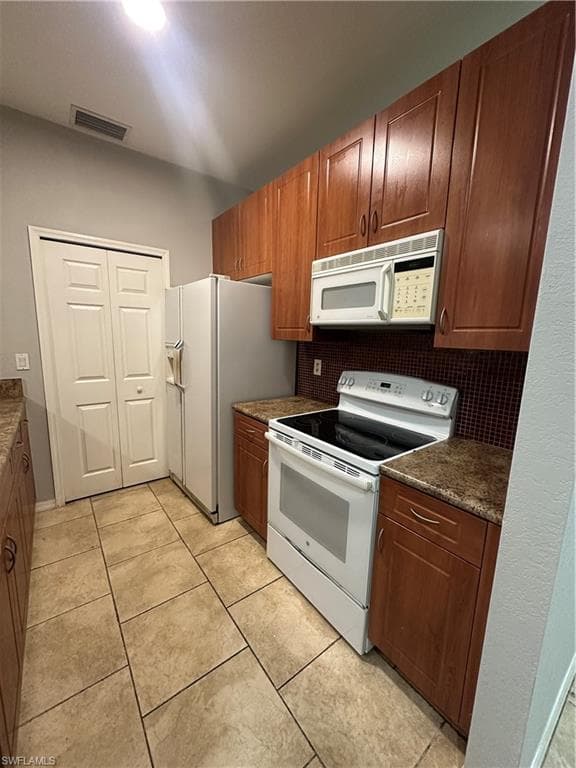 7350 Bristol CIR, NAPLES FL 34120-3