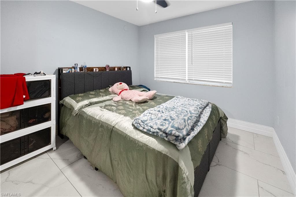 3586 Croton RD, NAPLES FL 34104-16