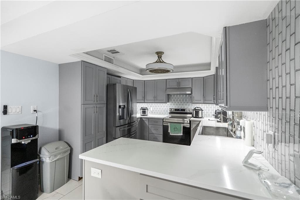 3586 Croton RD, NAPLES FL 34104-13