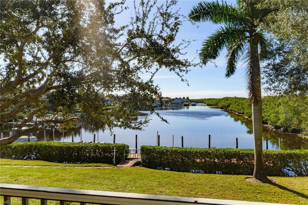 290 Newport DR 107-27
