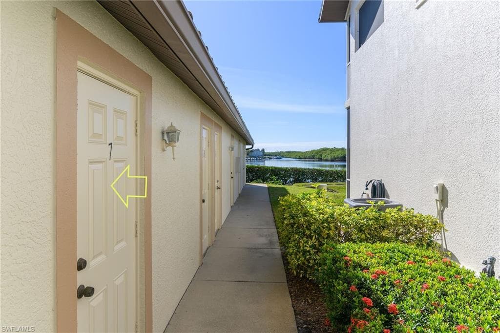 290 Newport DR 107-33