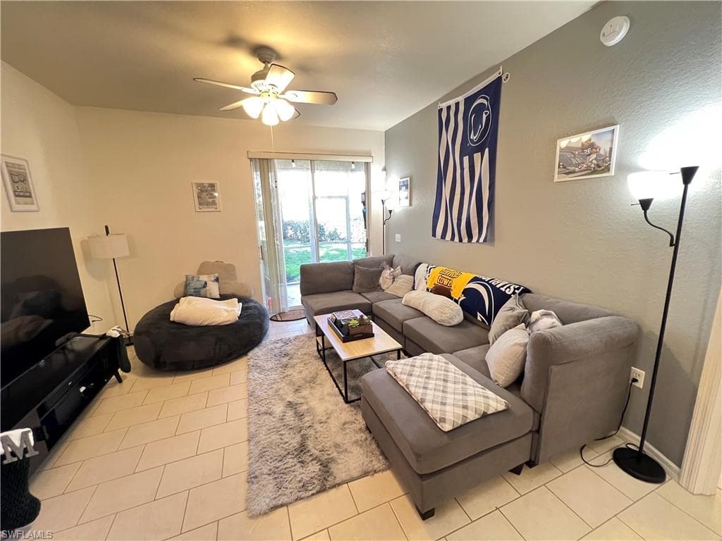 12515 McGregor BLVD # 104, FORT MYERS FL 33919-4