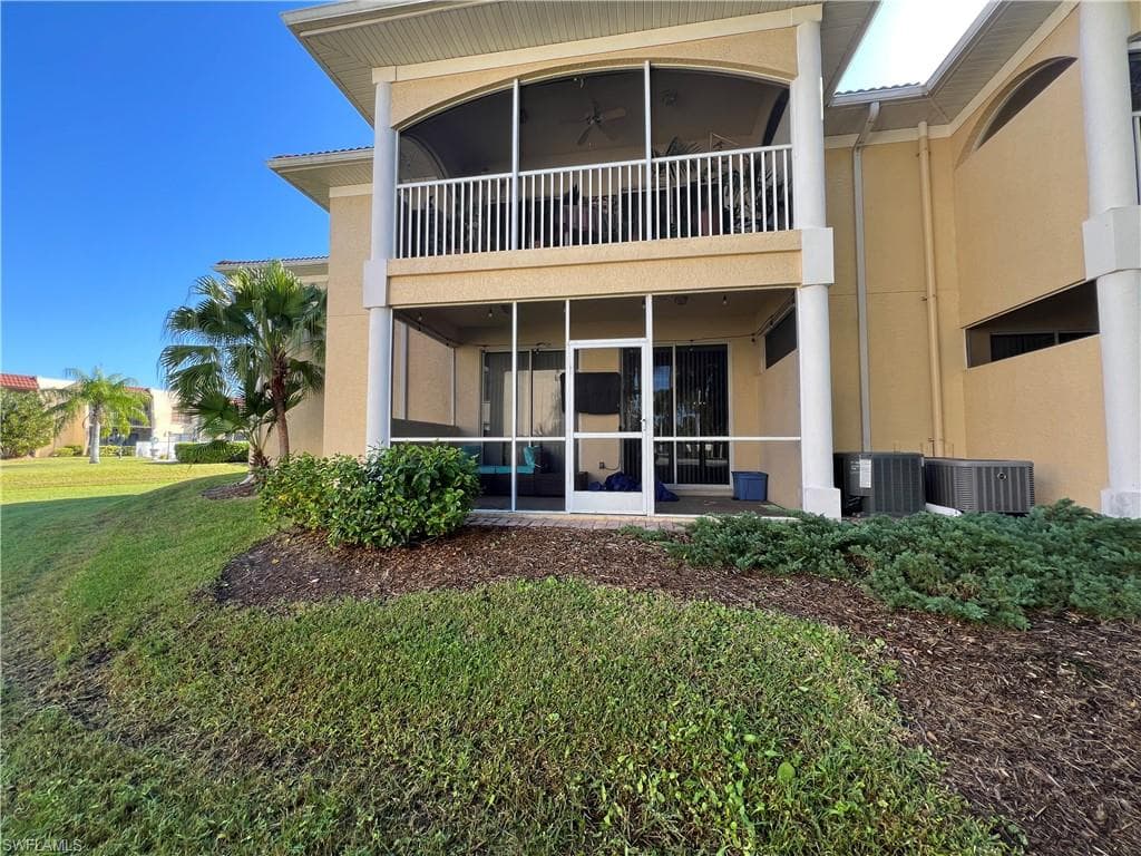 12515 McGregor BLVD # 104, FORT MYERS FL 33919-8