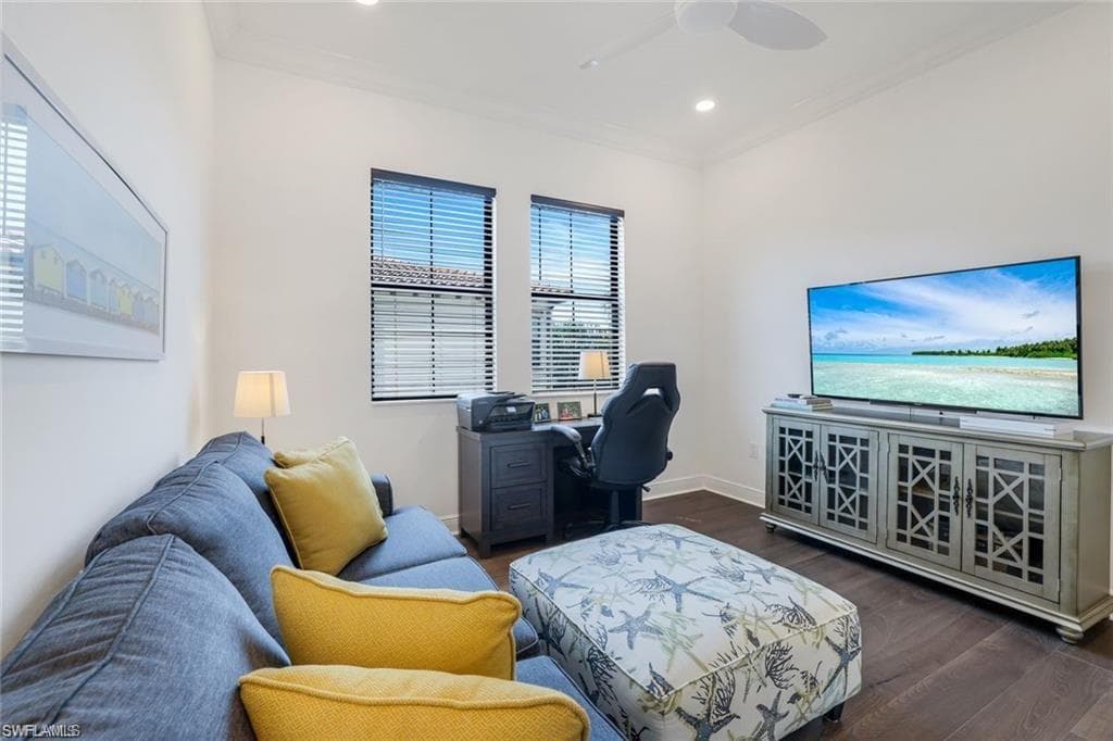 16374 Viansa WAY # 302, NAPLES FL 34110-13