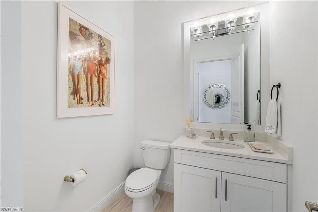 16374 Viansa WAY # 302, NAPLES FL 34110-14