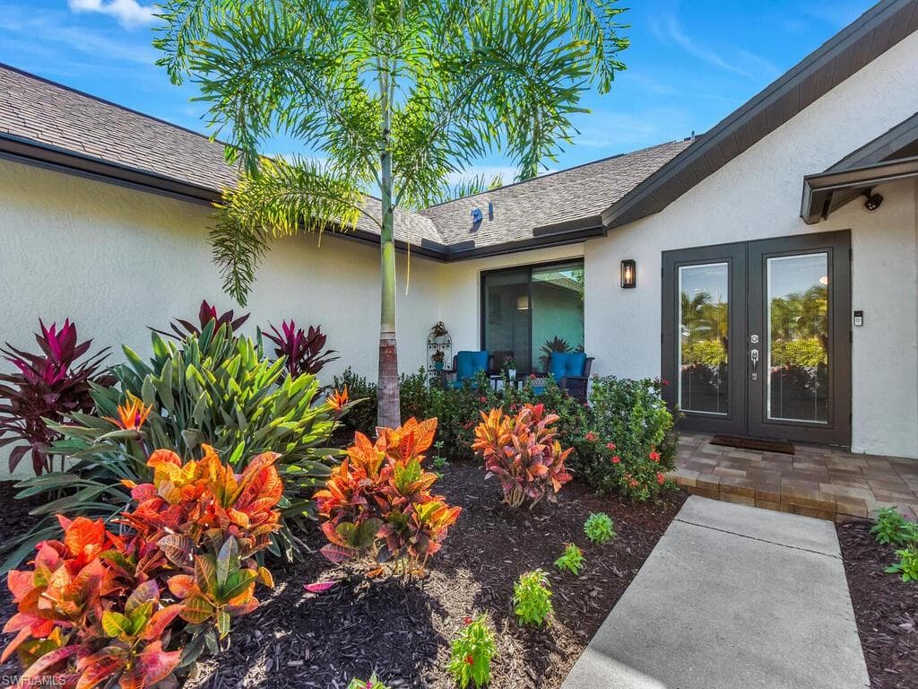 800 El Dorado PKWY W, CAPE CORAL FL 33914-1